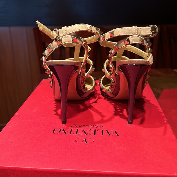 Valentino heel size 8.5 M - Picture 3 of 8